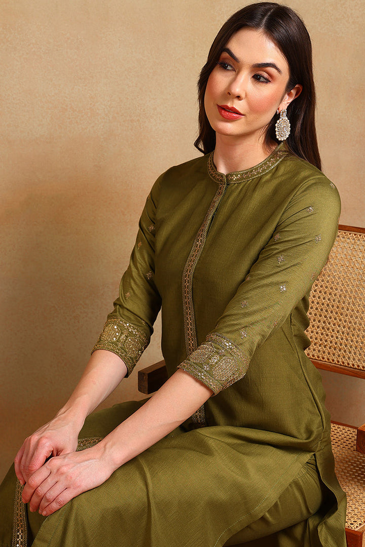 White-Silk-Blend-Embroidered-Straight-3-Piece-Kurta-Set