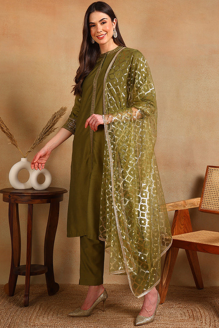 White-Silk-Blend-Embroidered-Straight-3-Piece-Kurta-Set