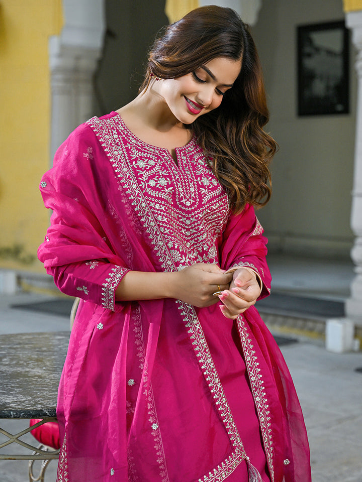 Pink Silk Blend Solid Embroidered Straight 3-Piece Kurta Set