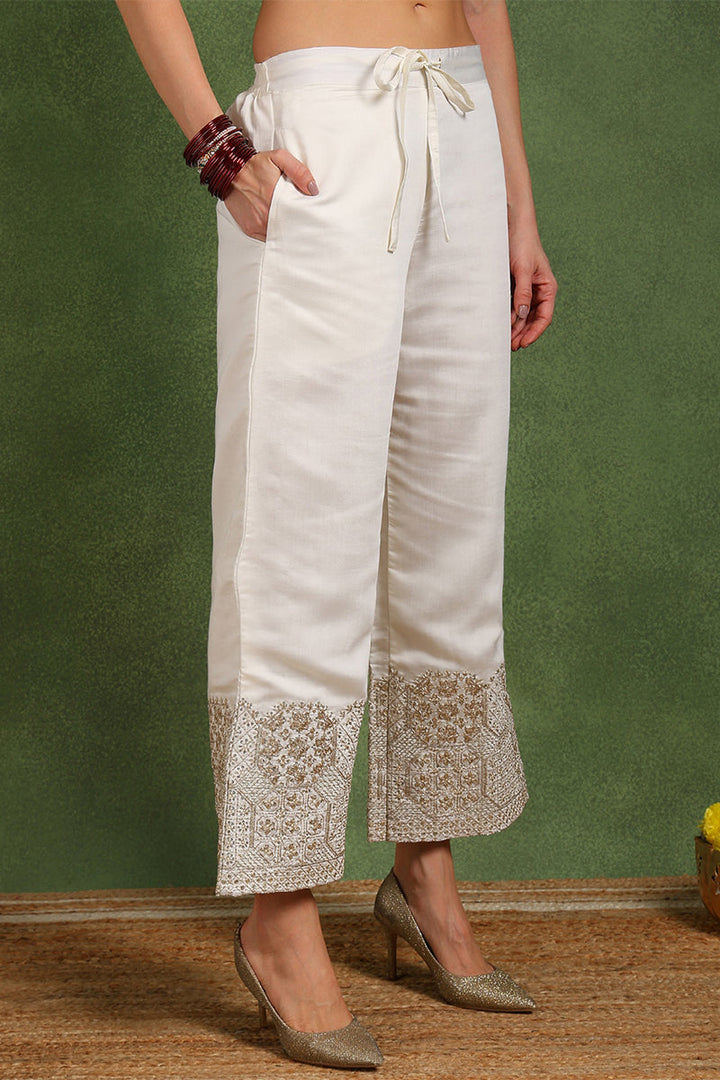 Off-White-Chanderi-Silk-Solid-Straight-3-Piece-Kurta-Set