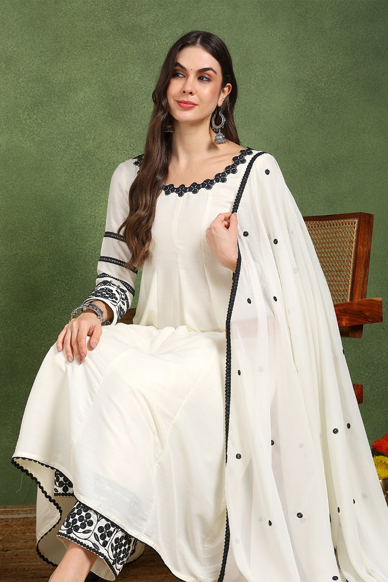 White-Silk-Blend-Solid-Embroidered-3-Piece-Anarkali-Set