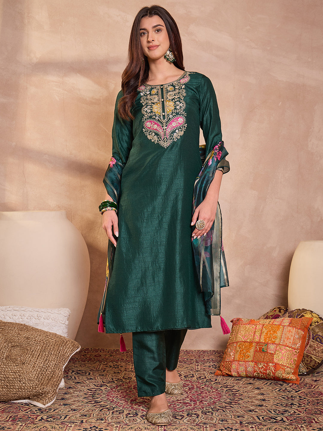 Green Silk Blend Solid Embroidered Straight Kurta Trouser With Dupatta