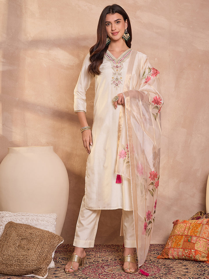 Off White Silk Blend Solid Embroidered Straight Kurta Trouser With Dupatta