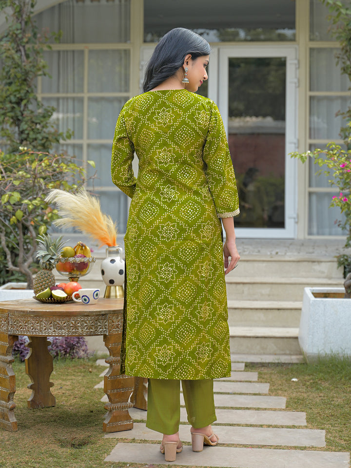 Green Silk Blend Bandhani Embroidered Straight 3-Piece Kurta Set