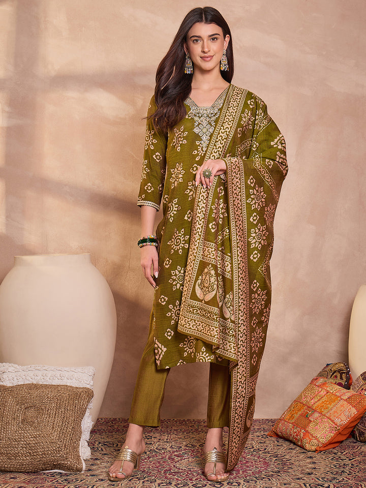 Green Floral Printed Kurta With Trousers And Dupatta