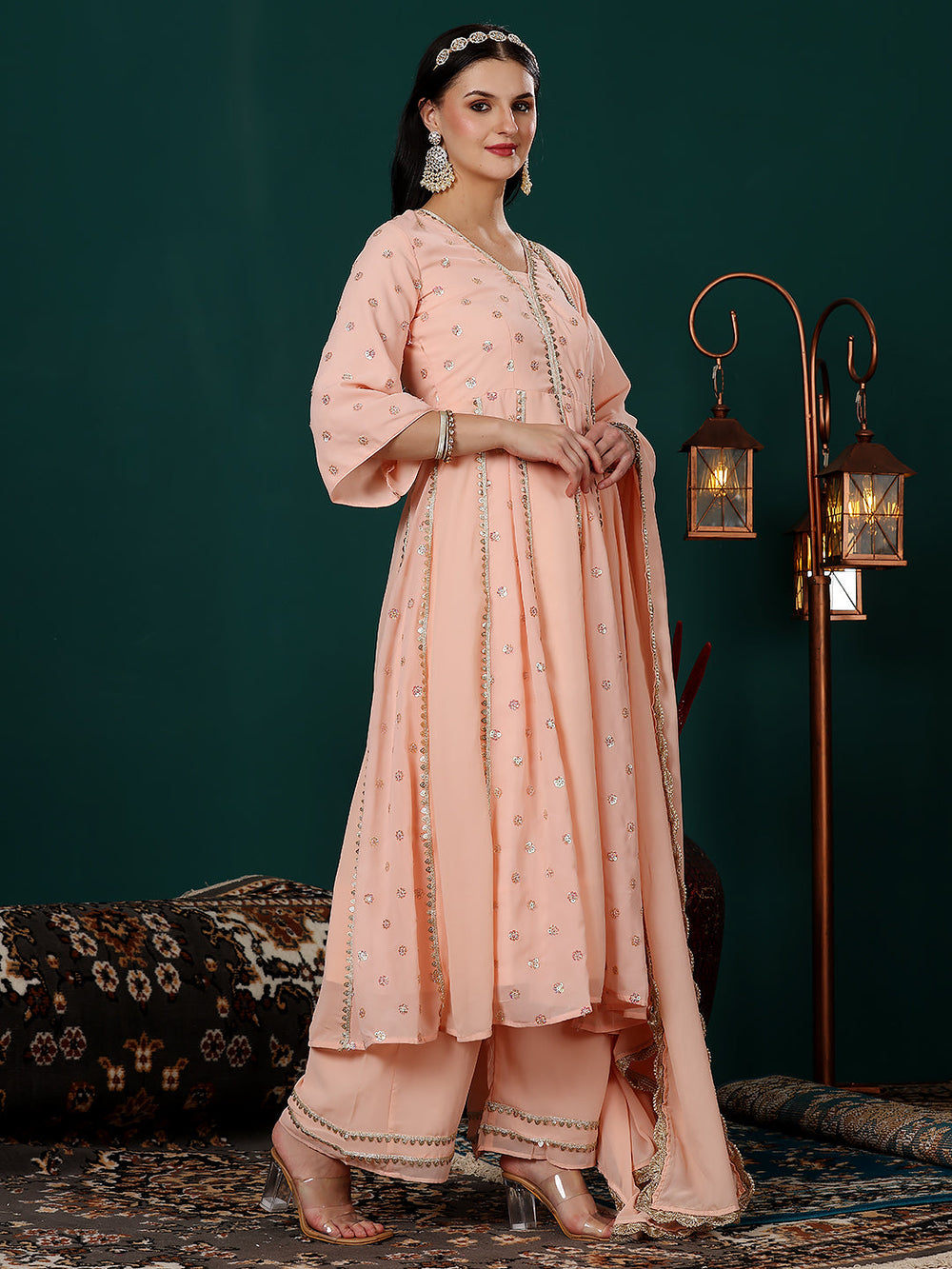 Peach-Georgette-Embroidered-Kali-Style-Anarkali-Suit