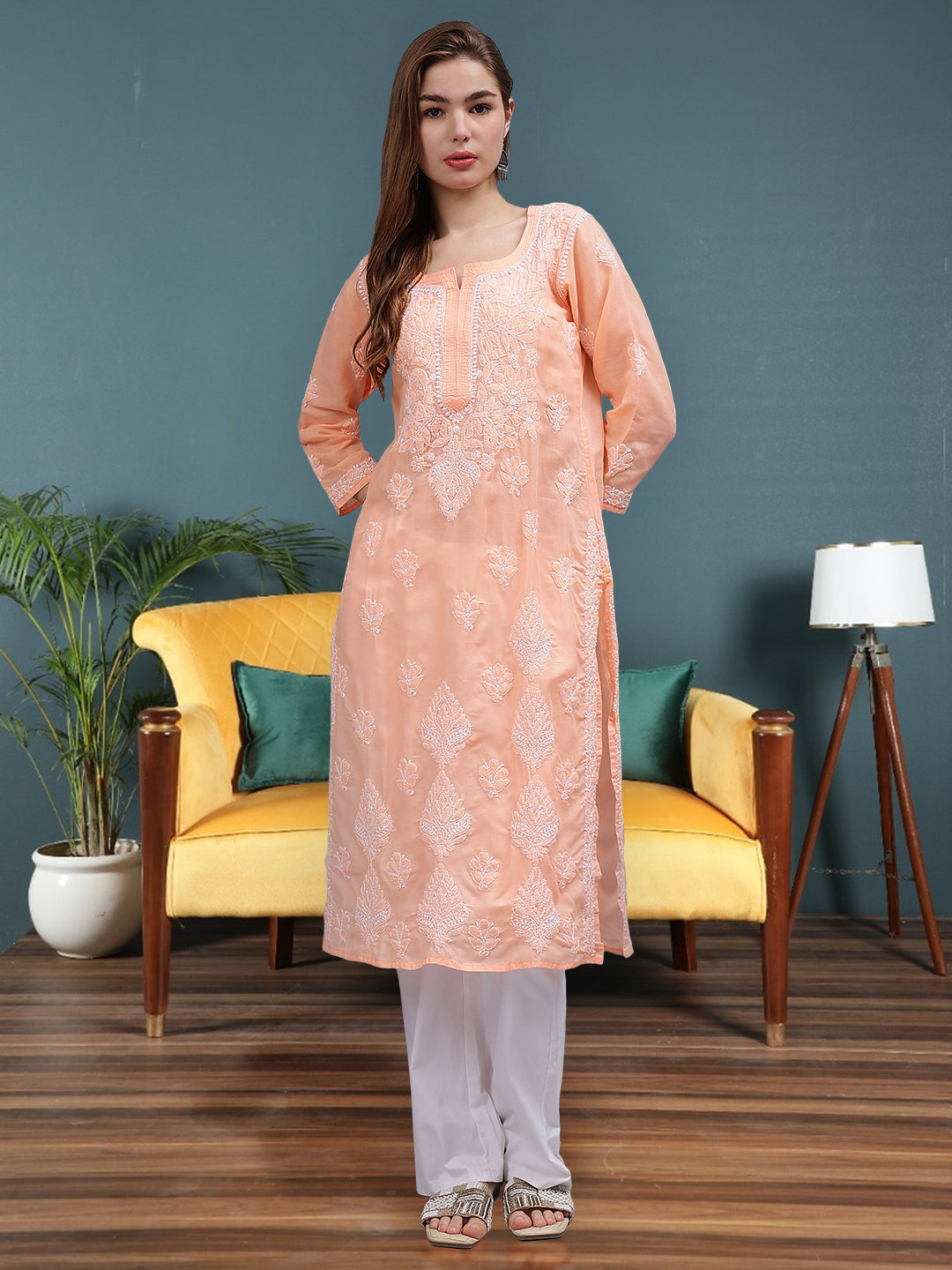 Peach-&-White-Cotton-Embroidered-Chikankari-Kurti