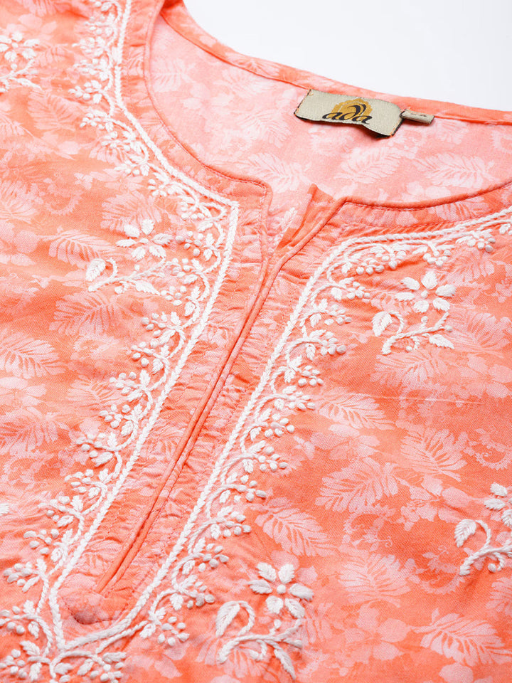 Peach-&-White-Cotton-Floral-Embroidered-Chikankari-Kurti