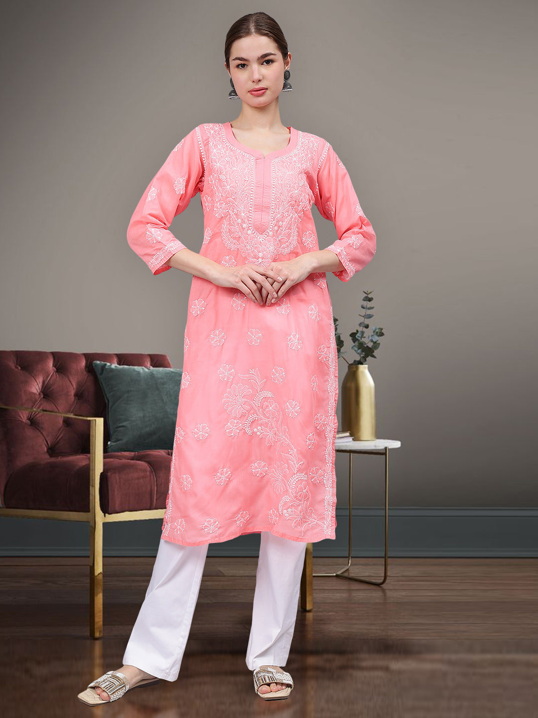 Peach-&-White-Cotton-Hand-Embroidered-Chikankari-Kurti