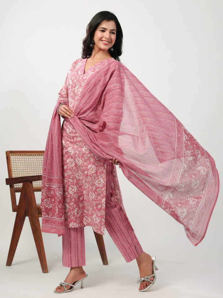 ZERESOUQ-Pink-Cambric-Floral-Print-Straight-3-Piece-Kurta-Set