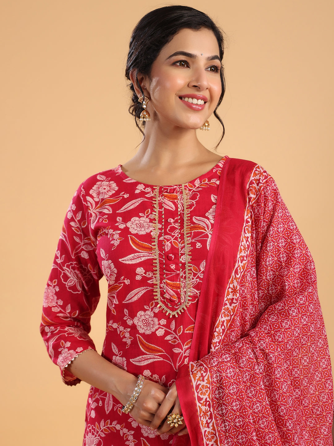 Pink-Cambric-Floral-Straight-3-Piece-Kurta-Set