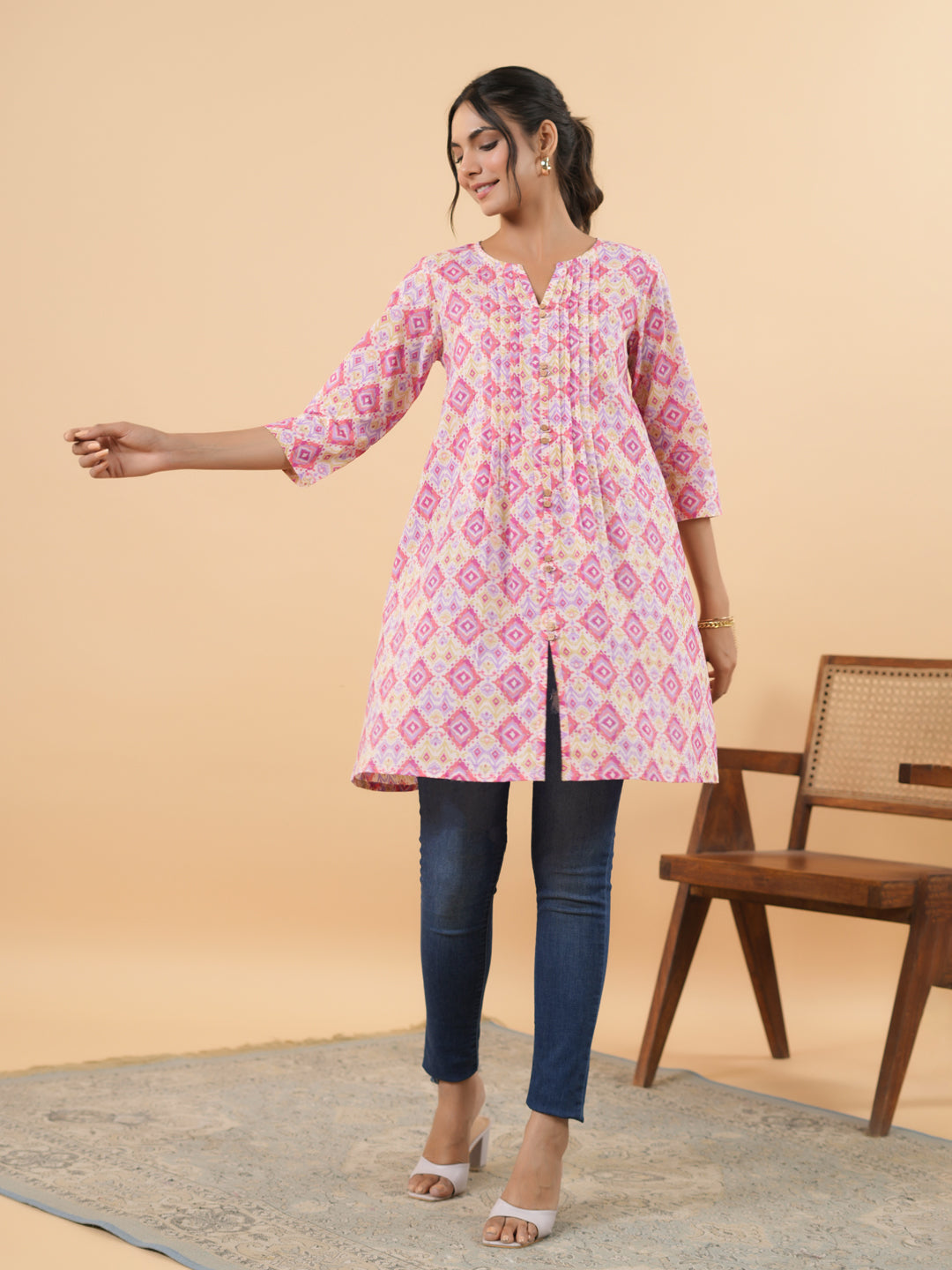 Pink-Cambric-Geometric-Printed-Pleated-Tunic