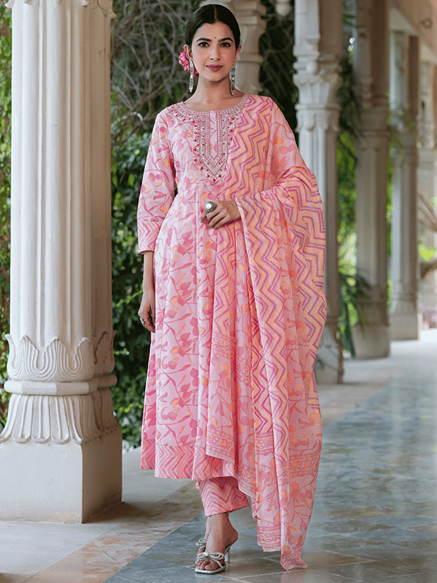 Pink-Cotton-Embroidered-3-Piece-Kurta-Set