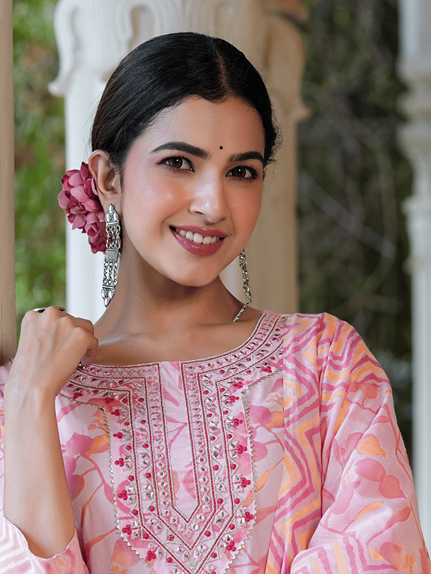 Pink-Cotton-Embroidered-3-Piece-Kurta-Set