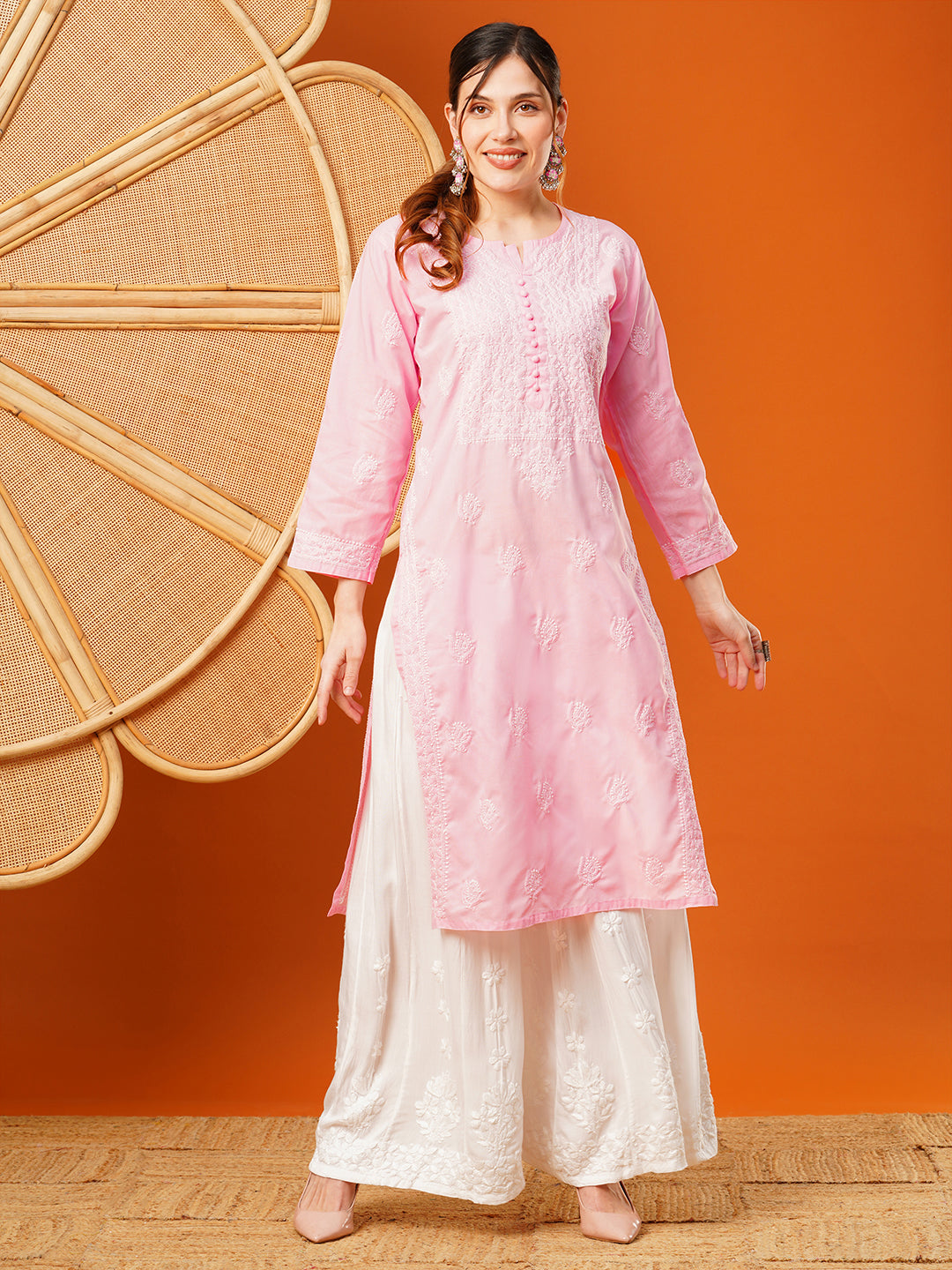 Pink-Cotton-Embroidered-Chikankari-Kurta