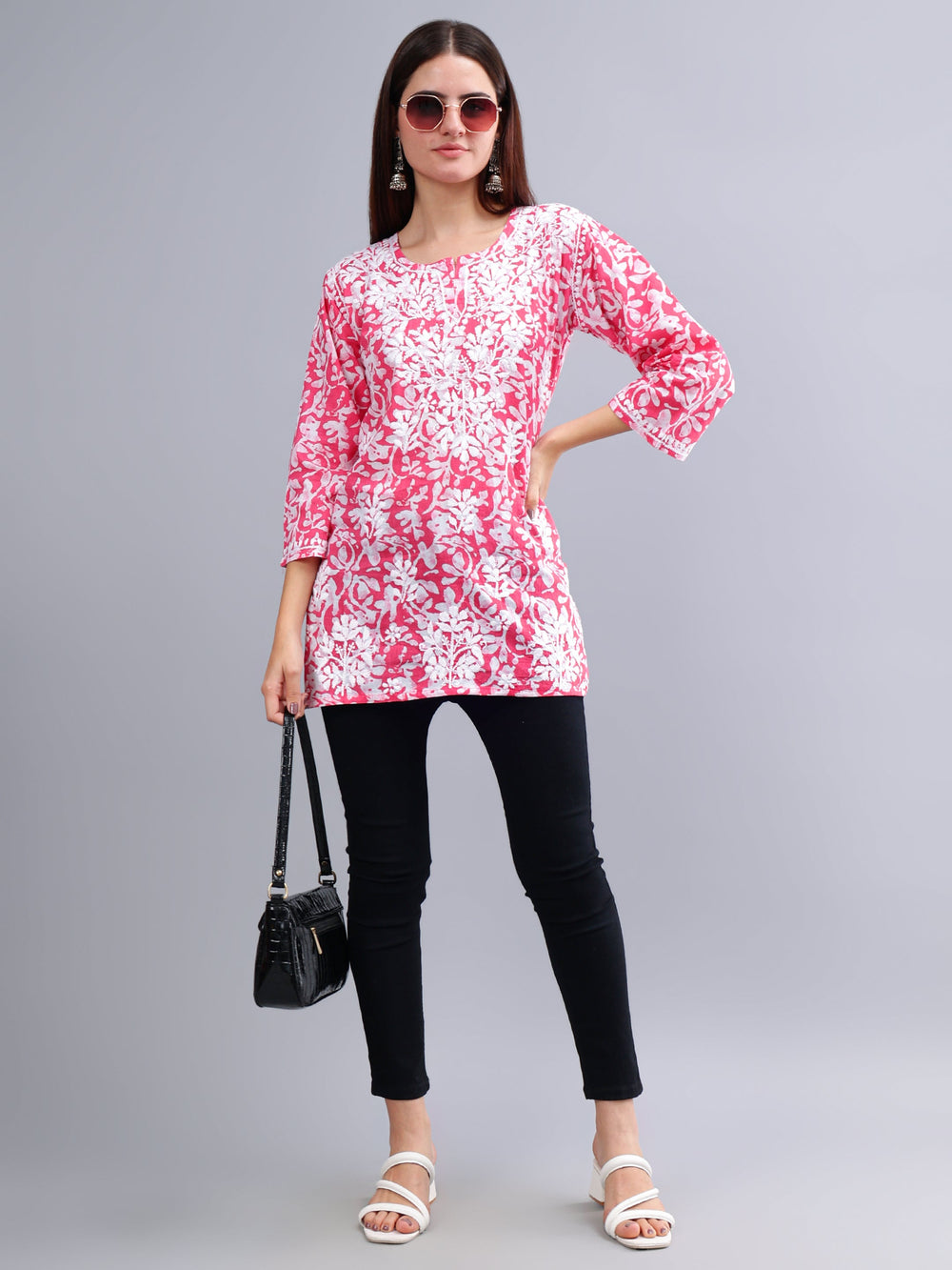 Pink-Cotton-Embroidered-Chikankari-Short-Tunic
