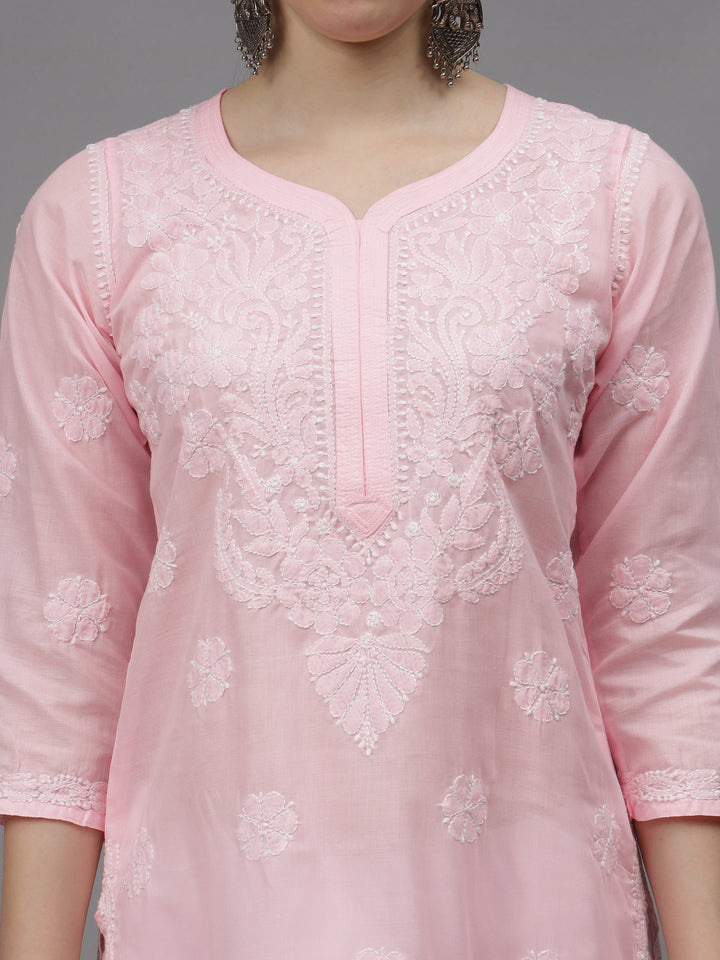 Pink-Cotton-Embroidery-Chikankari-Kurta