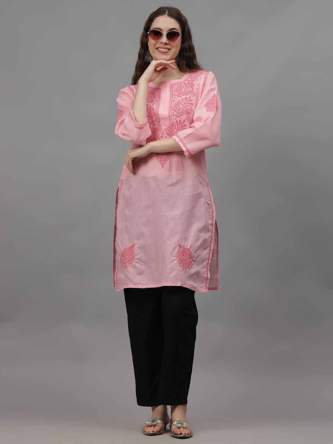 Pink-Cotton-Embroidery-Chikankari-Kurti