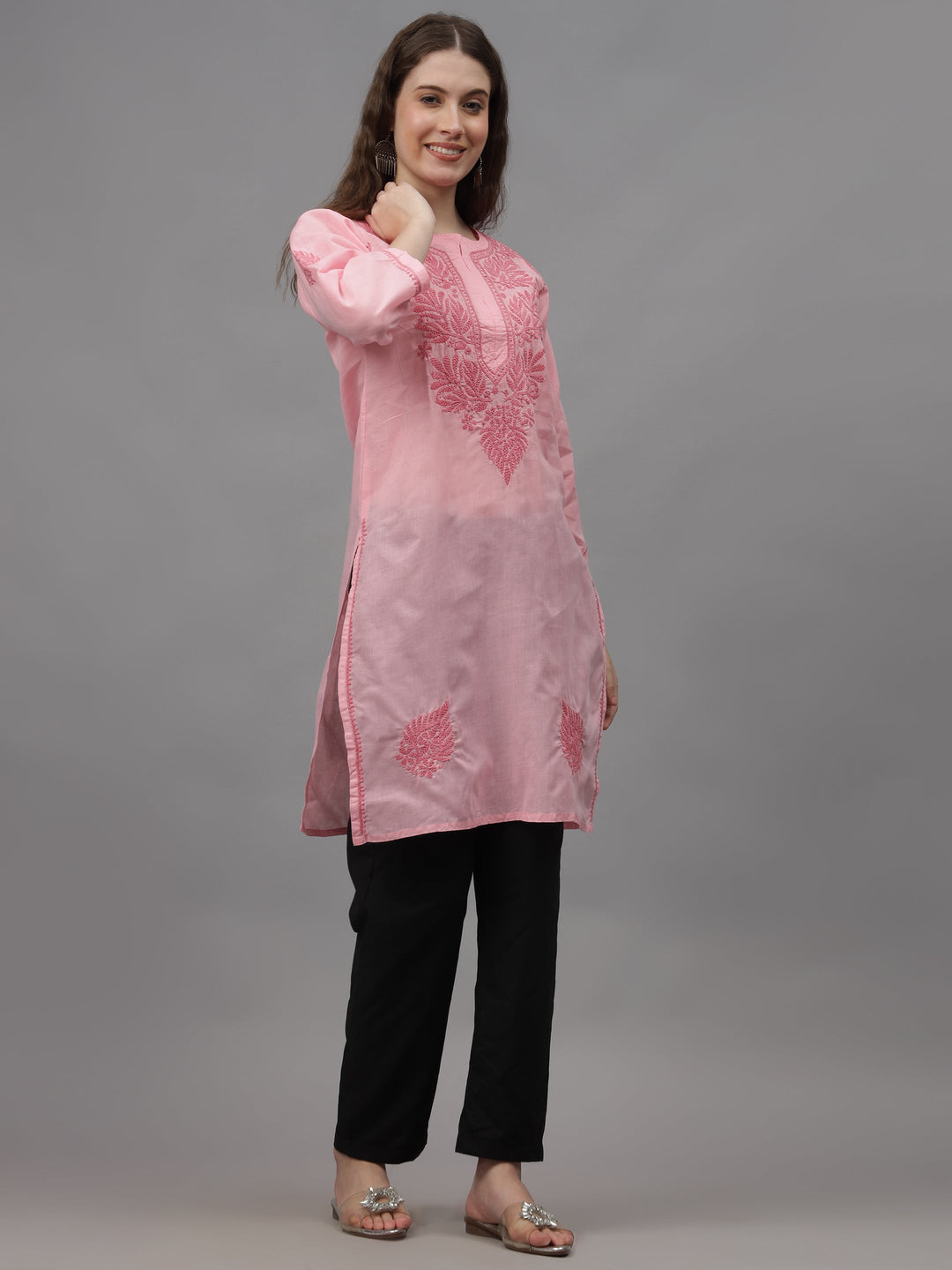 Pink-Cotton-Embroidery-Chikankari-Kurti