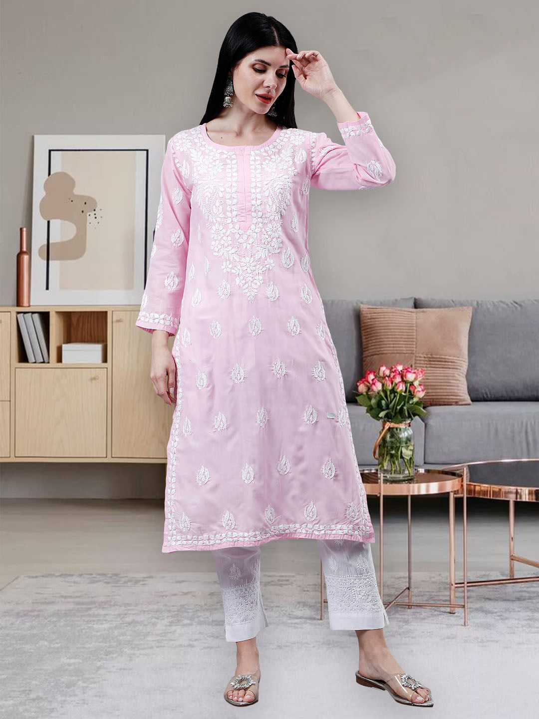 Pink-Cotton-Hand-Embroidered-Chikankari-Kurti