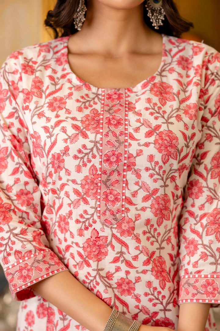 Pink-Cotton-Printed-3-Piece-Kurta-Set