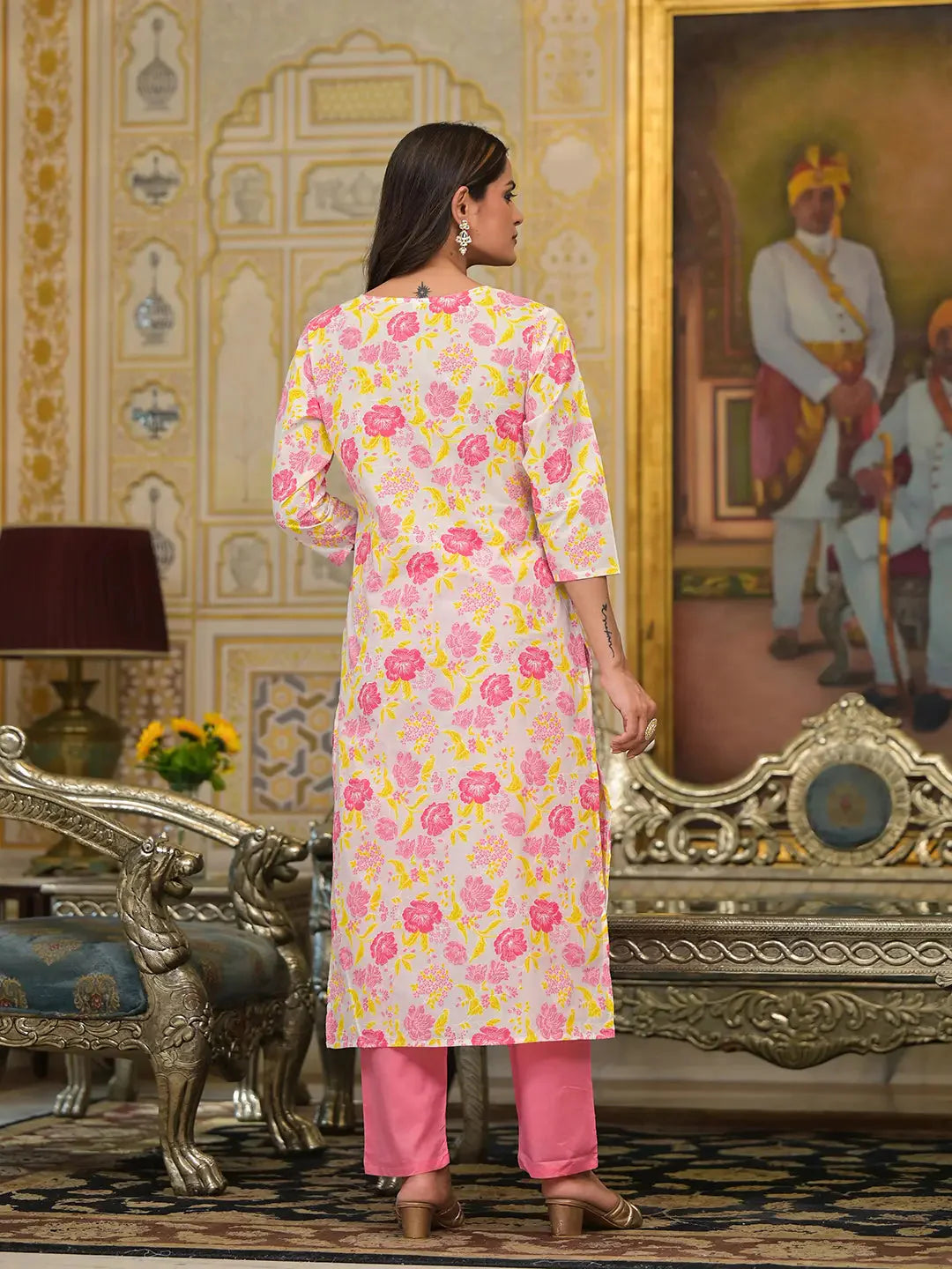 Pink-Cotton-Button-Show-On-Yoke-3-Piece-Kurta-Set