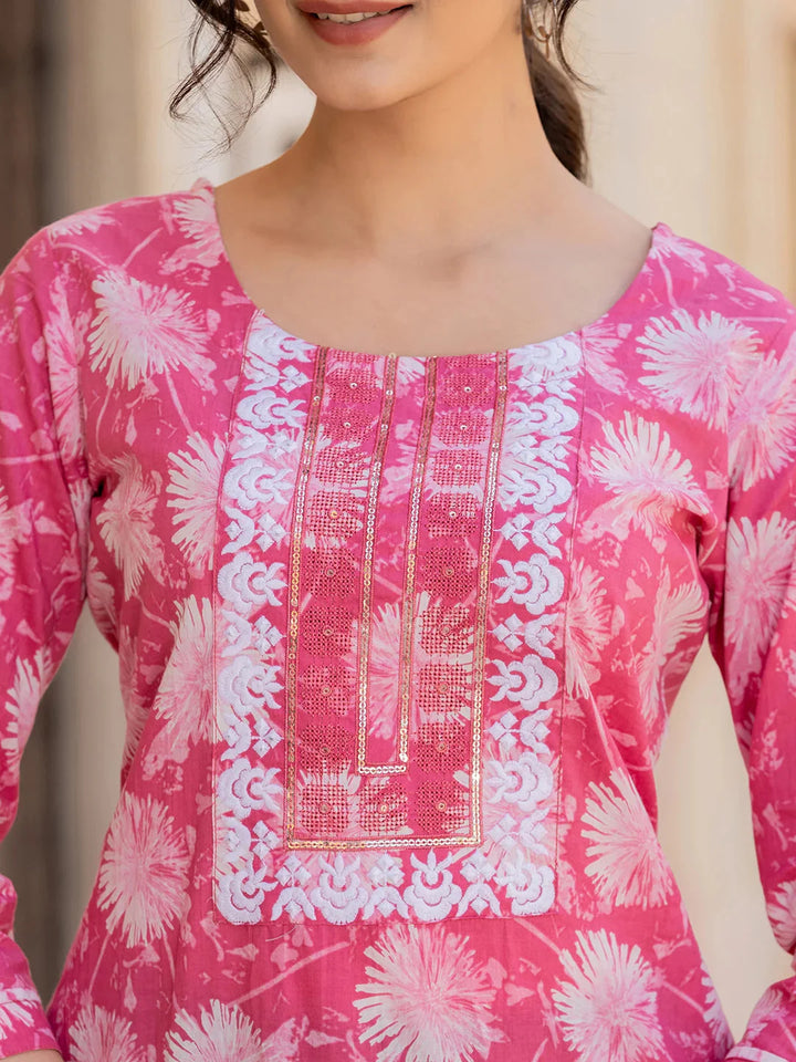 Pink-Cotton-Floral-Print-Straight-3-Piece-Kurta-Set