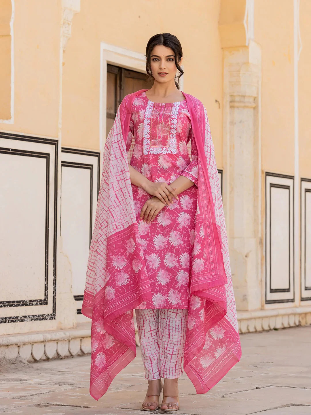 Pink-Cotton-Floral-Print-Straight-3-Piece-Kurta-Set