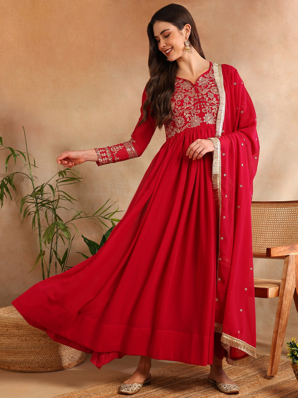 ZERESOUQ-Pink-Georgette-Solid-Embroidered-Anarkali-Set