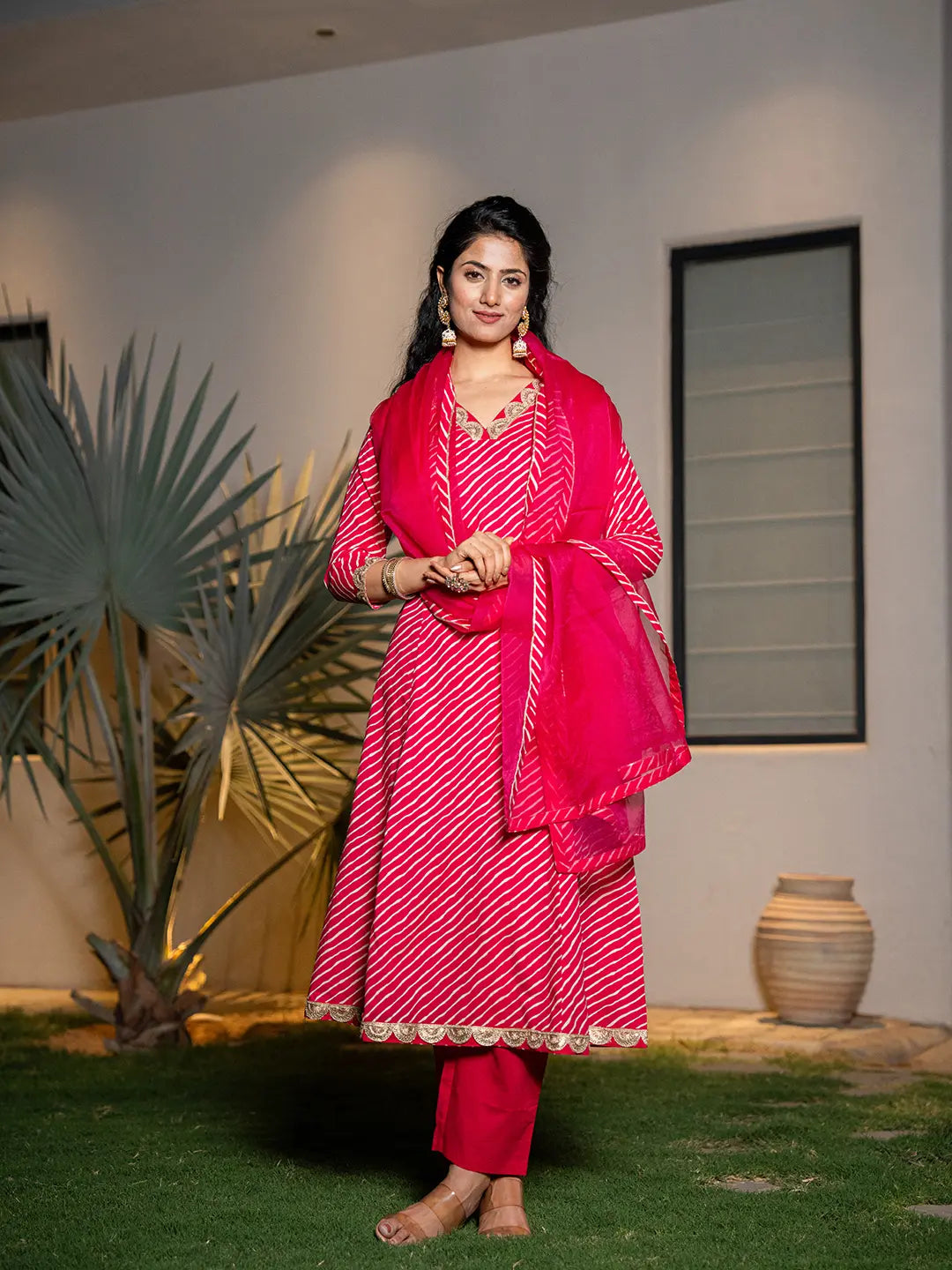 Pink-Cotton-Leheriya-Print-A-Line-3-Piece-Kurta-Set