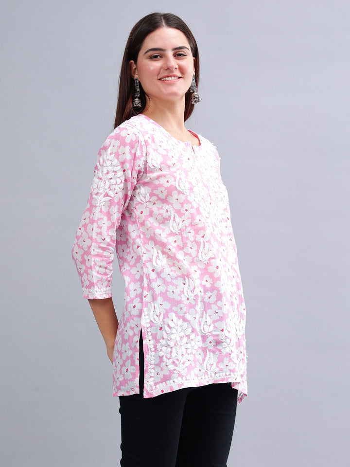 Pink-Mulmul-Embroidered-Chikankari-Short-Tunic