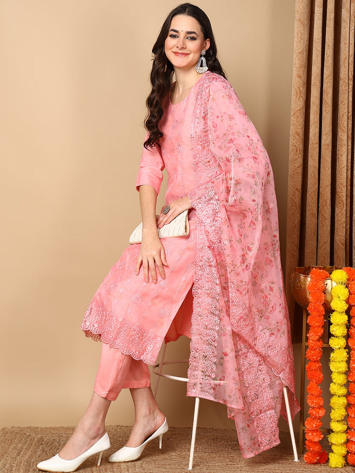 Pink Organza Floral Embroidered Straight Kurta Trouser With Dupatta