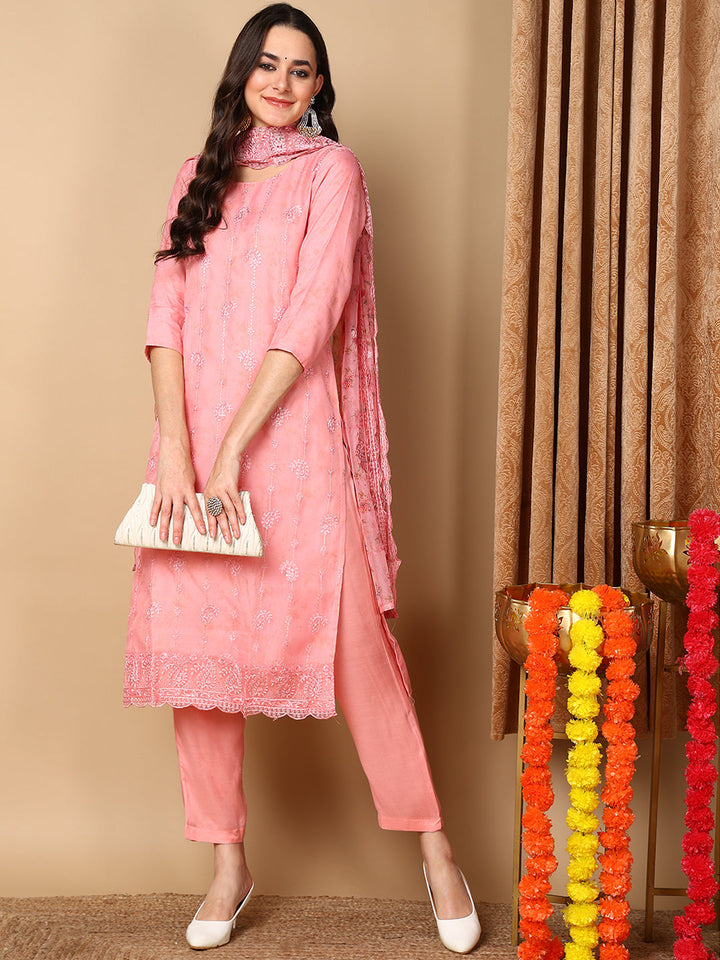 Pink Organza Floral Embroidered Straight Kurta Trouser With Dupatta