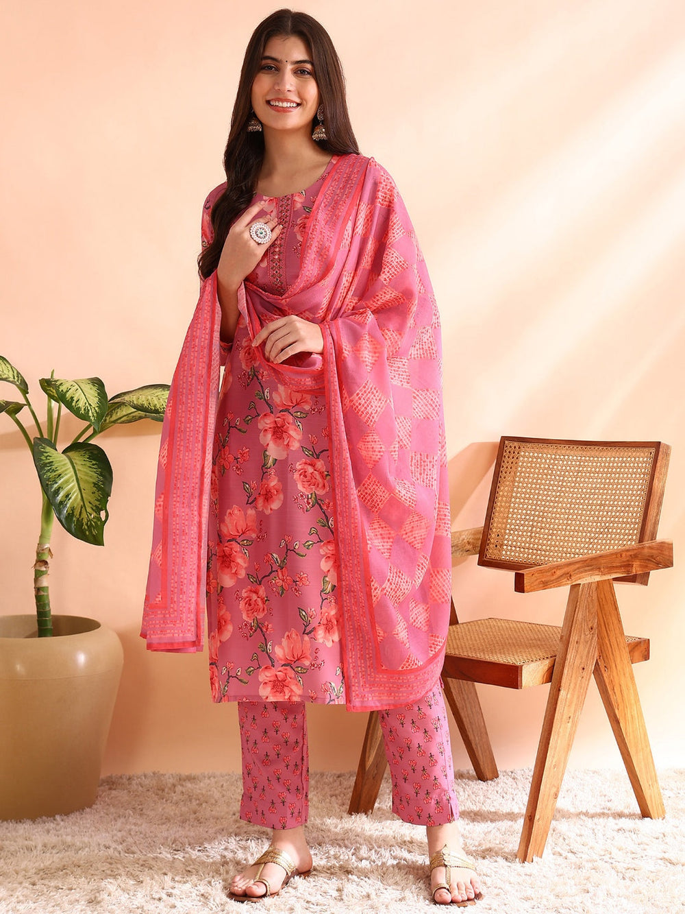 Pink-Poly-Rayon-Floral-Printed-Straight-3-Piece-Kurta-Set