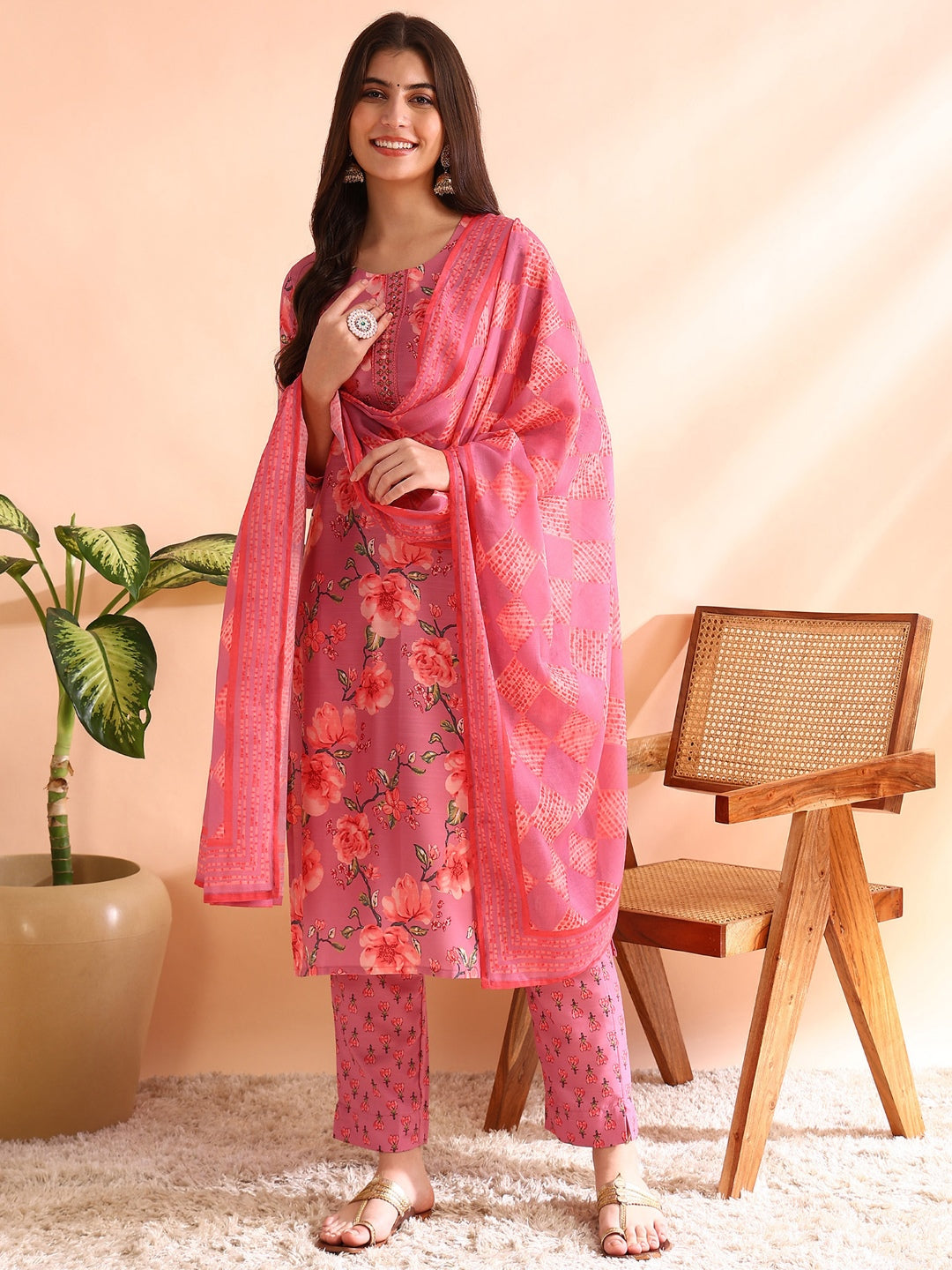 Pink-Poly-Rayon-Floral-Printed-Straight-3-Piece-Kurta-Set