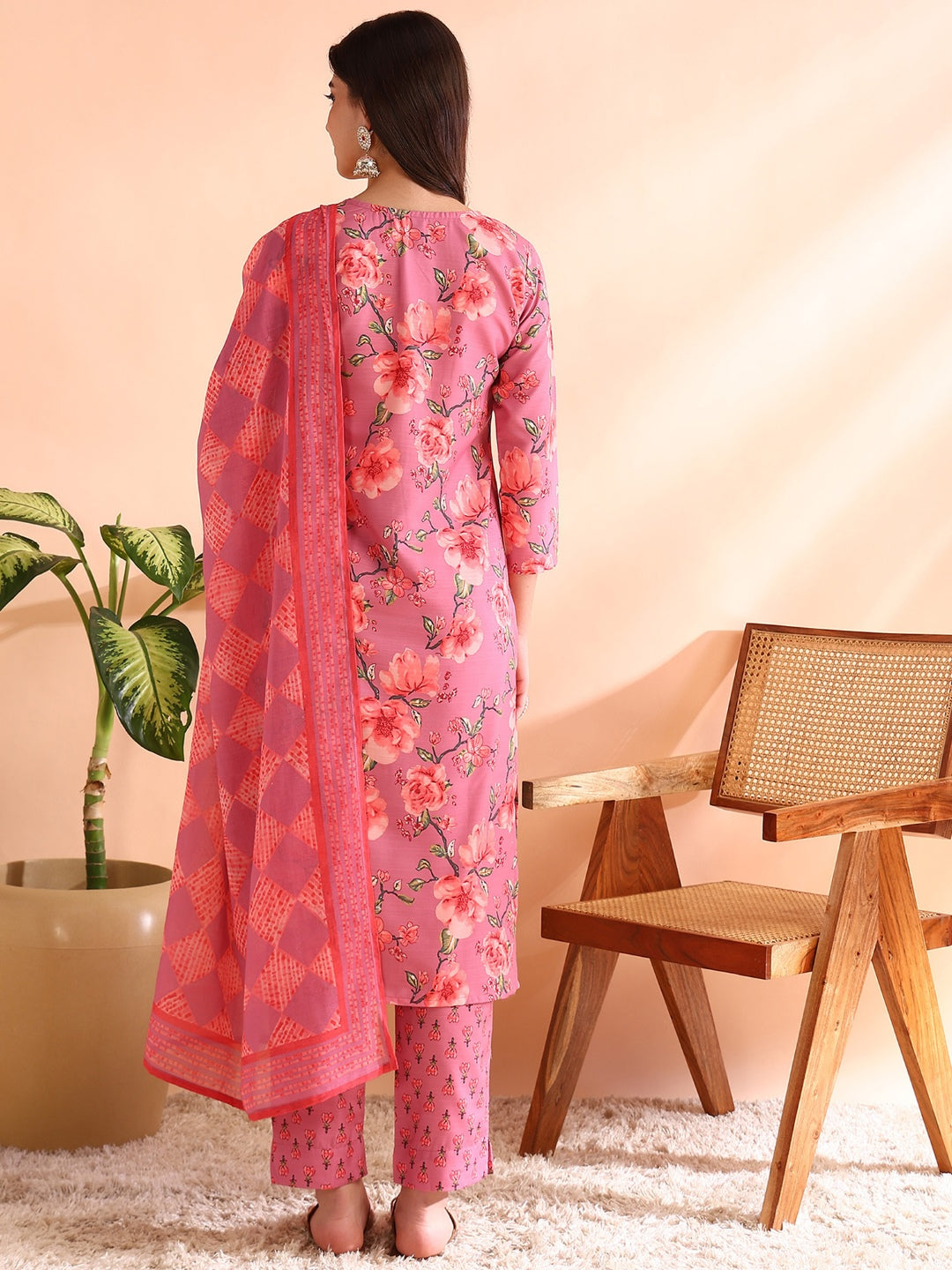 Pink-Poly-Rayon-Floral-Printed-Straight-3-Piece-Kurta-Set