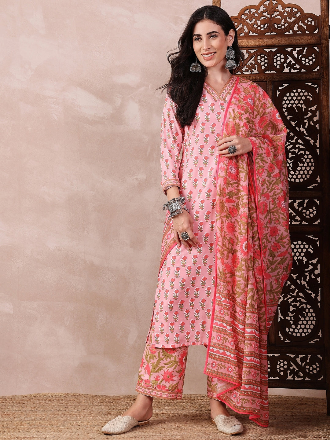 Pink-Rayon-Blend-Printed-3-Piece-Kurta-Set