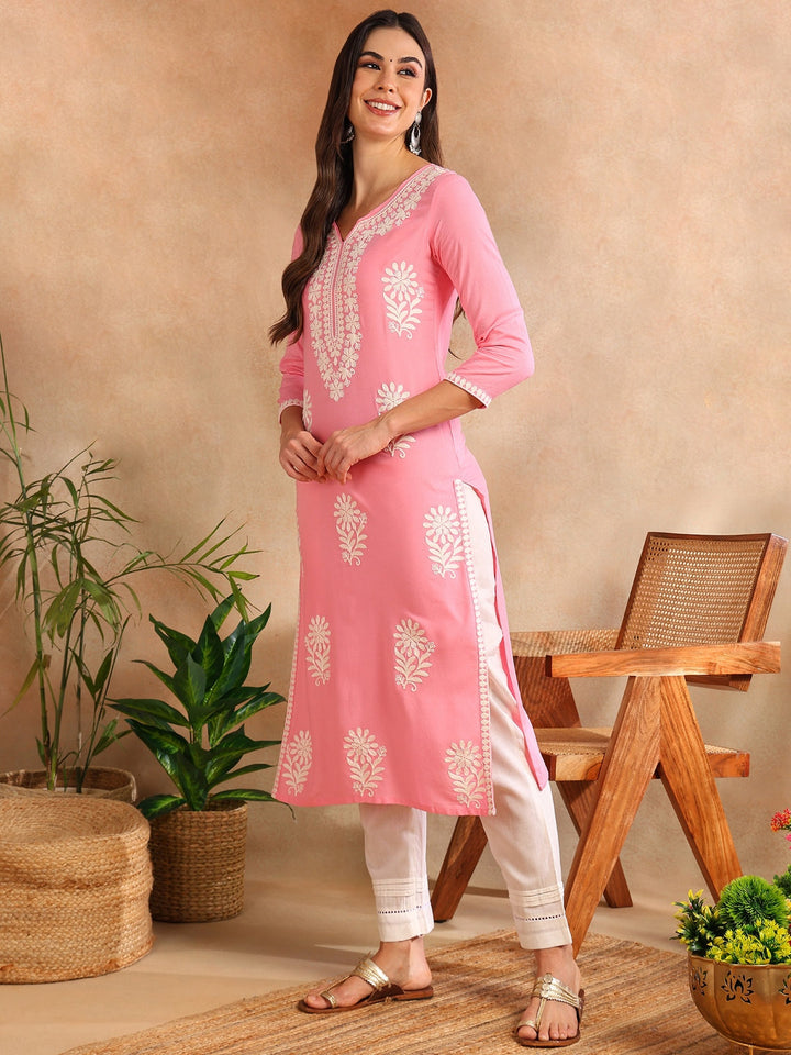 Pink-Rayon-Solid-Embroidered-Straight-Kurta