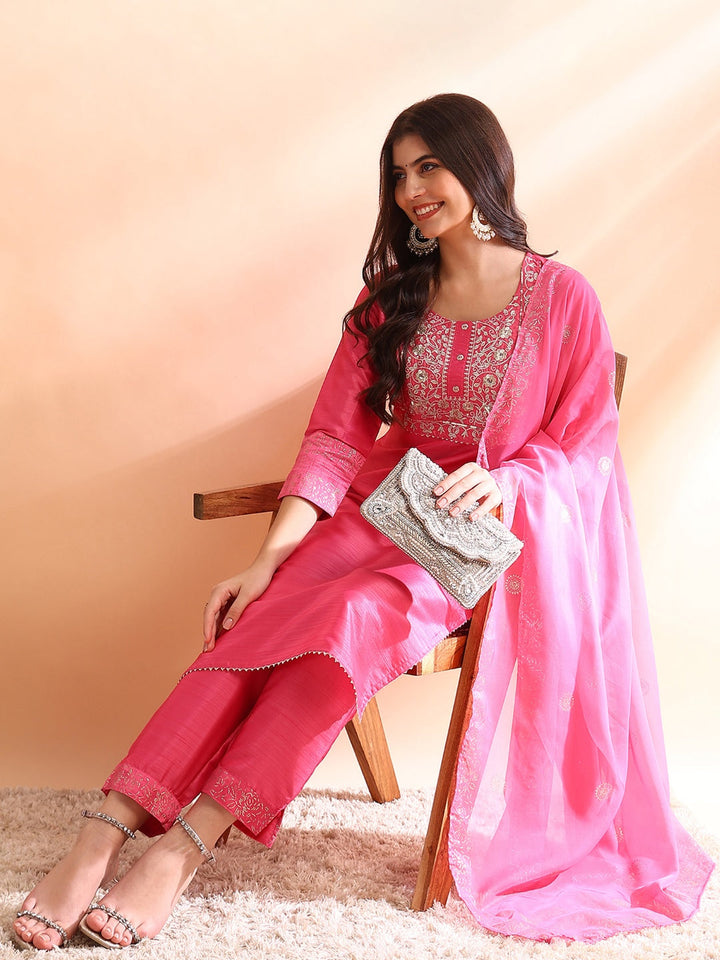 ZERESOUQ-Pink-Silk-Blend-Embroidered-3-Piece-Kurta-Set