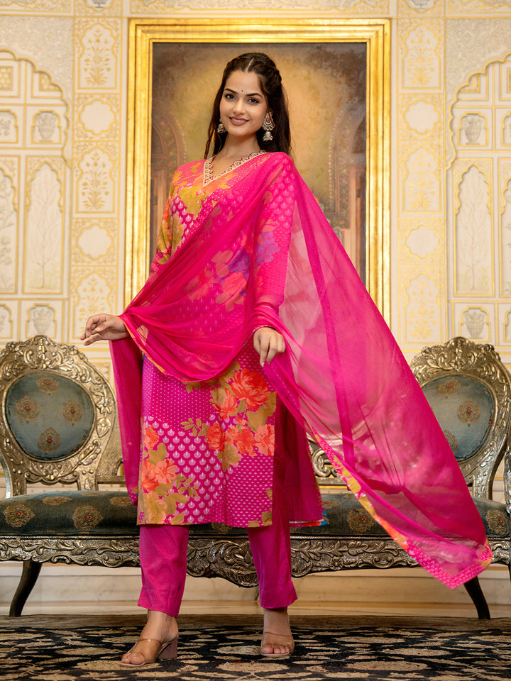 ZERESOUQ-Pink-Silk-Blend-Floral-Printed-Straight-3-Piece-Kurta-Set