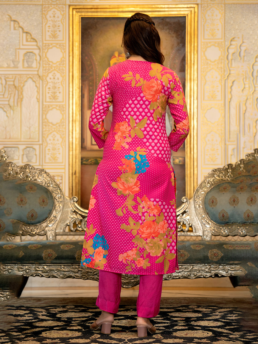 ZERESOUQ-Pink-Silk-Blend-Floral-Printed-Straight-3-Piece-Kurta-Set