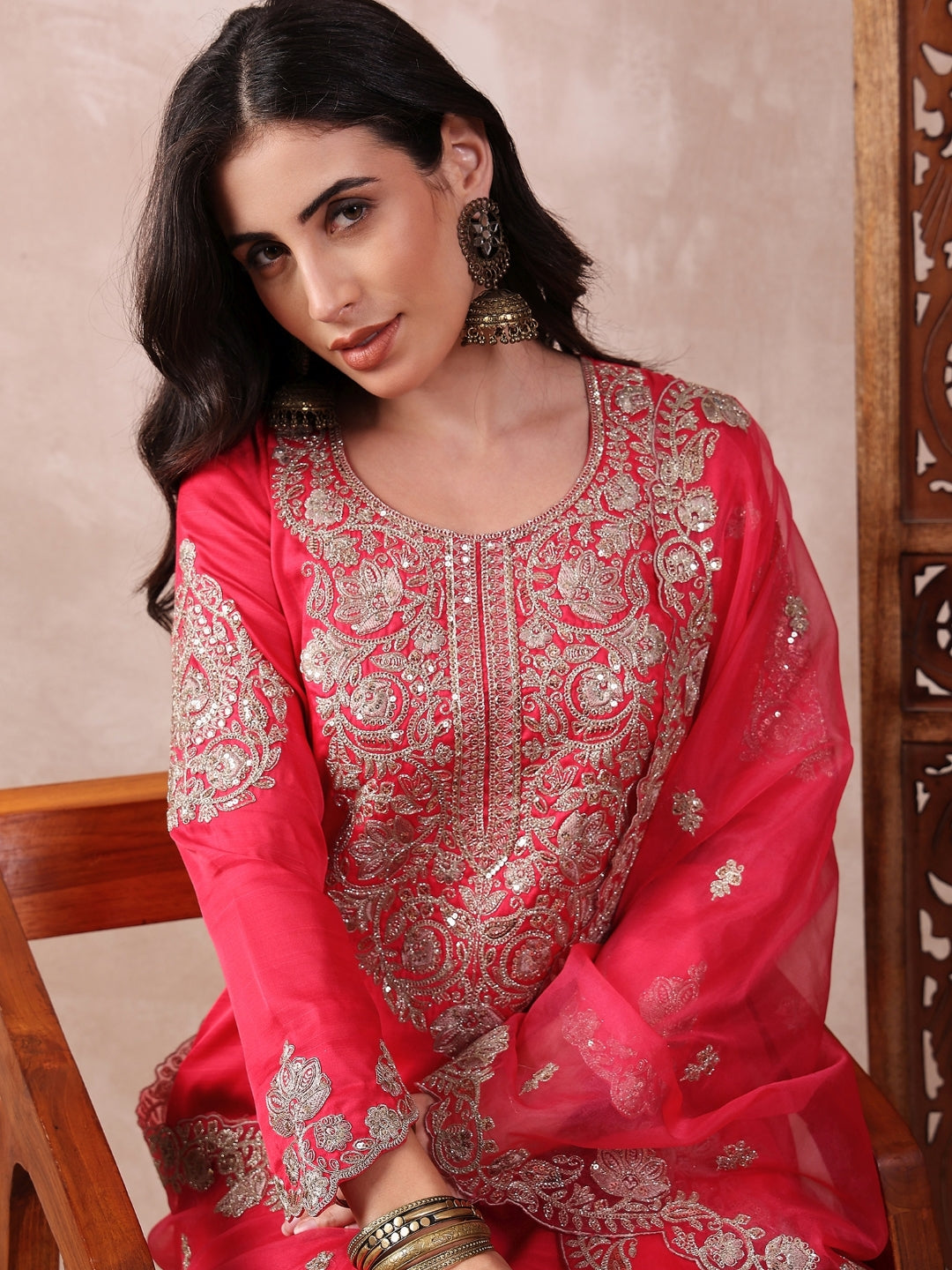 ZERESOUQ-Pink-Silk-Blend-Solid-Embroidered-3-Piece-Kurta-Set