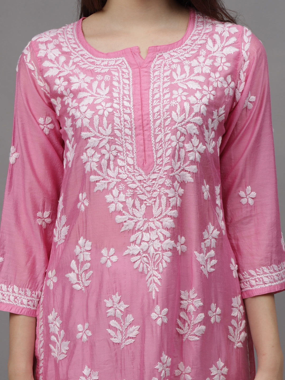 Pink-&-White-Chanderi-Embroidered-Chikankari-Kurta