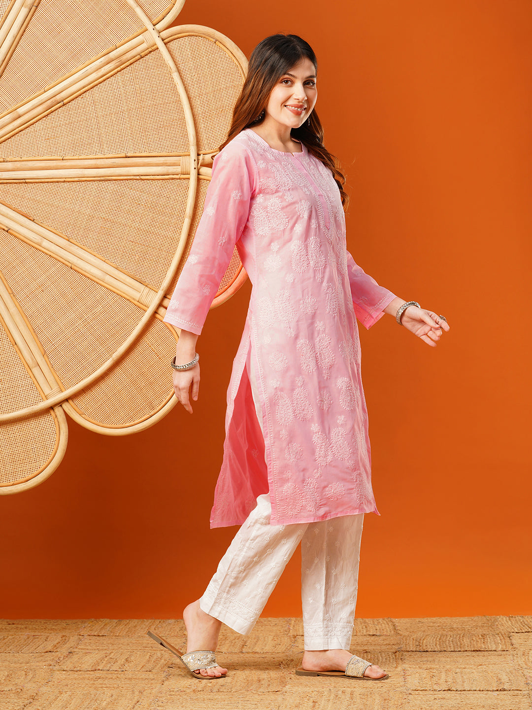 Pink-Cotton-Embroidered-Chikankari-Kurta-Only