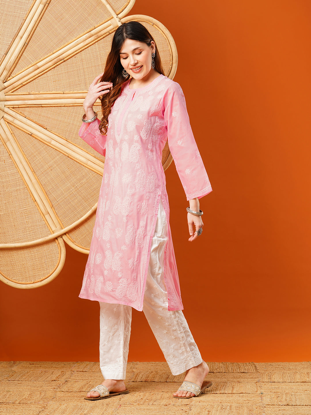 Pink-Cotton-Embroidered-Chikankari-Kurta-Only