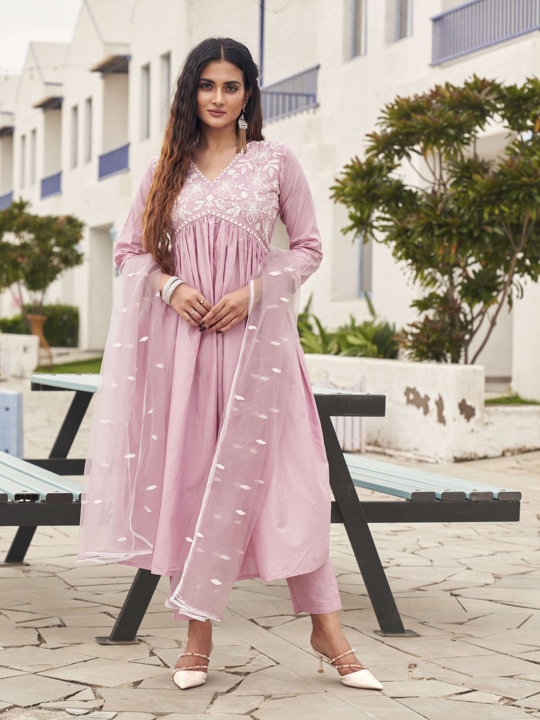 Pink-Cotton-Embroidery-Anarkali-Kurta-Set-&-Net-Dupatta