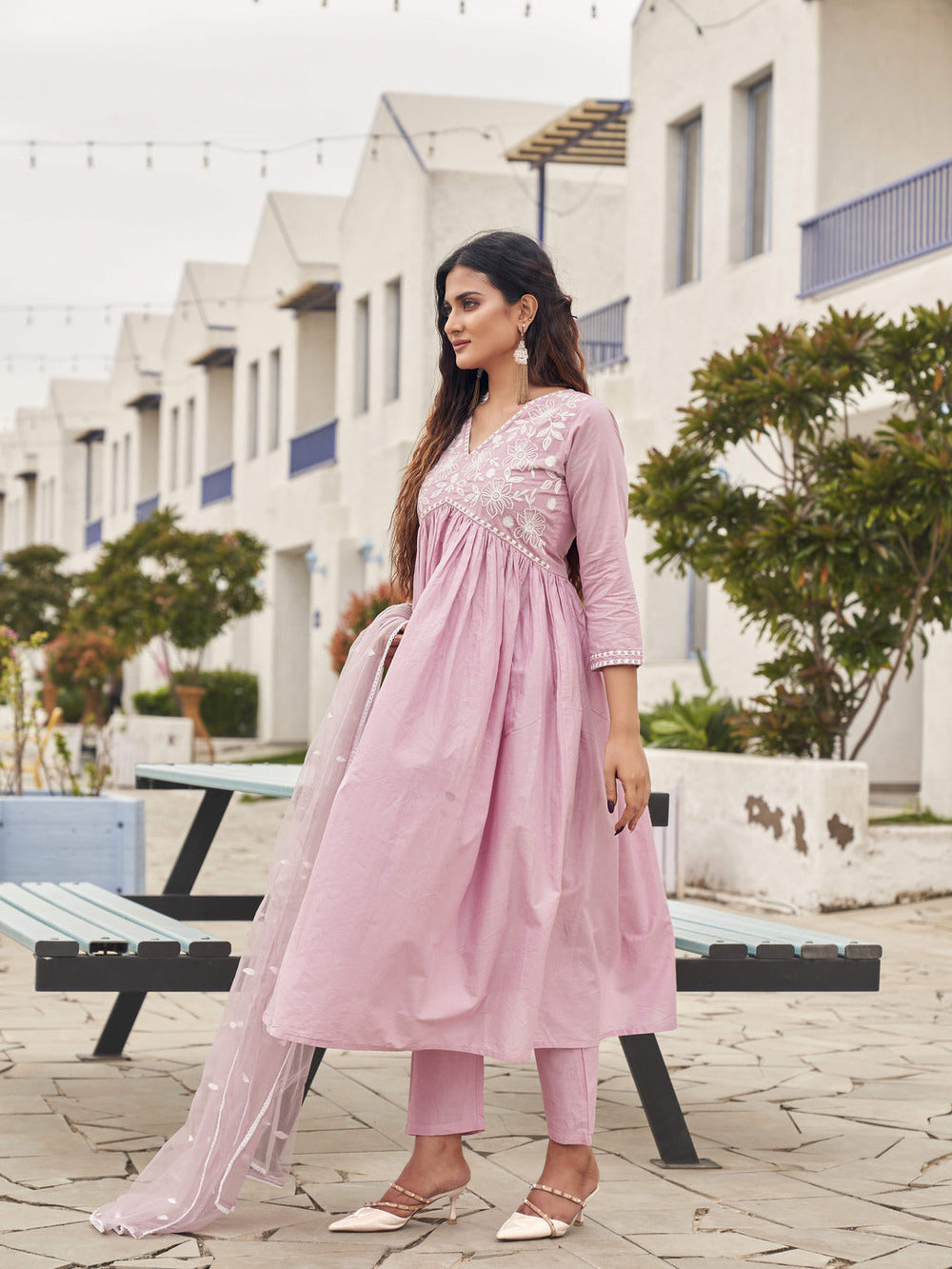 Pink-Cotton-Embroidery-Anarkali-Kurta-Set-&-Net-Dupatta