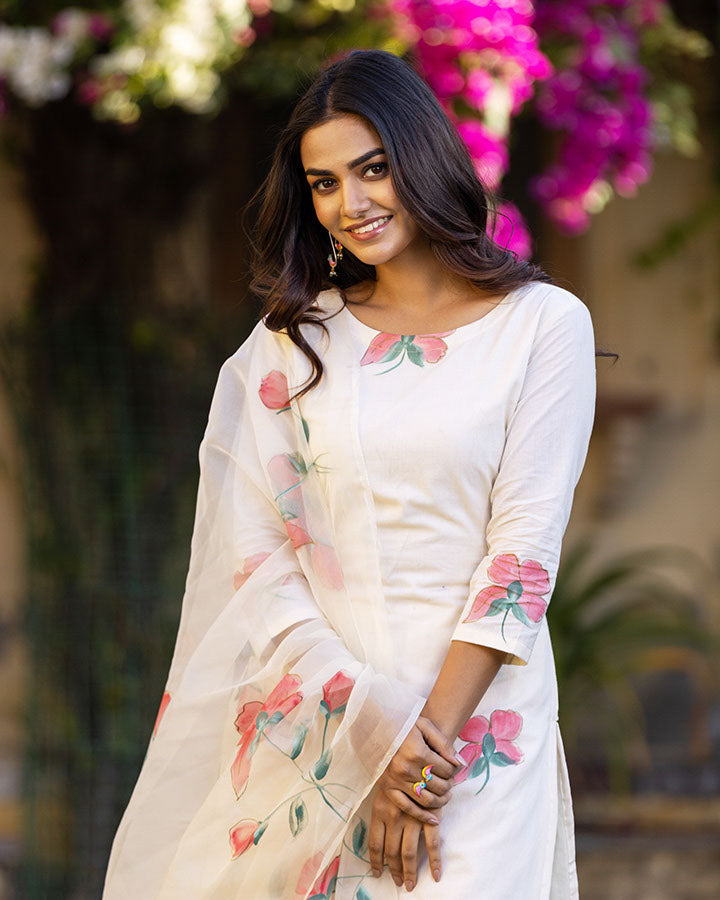 Cream-Cotton-Hand-Painted-3-Piece-Kurta-Set