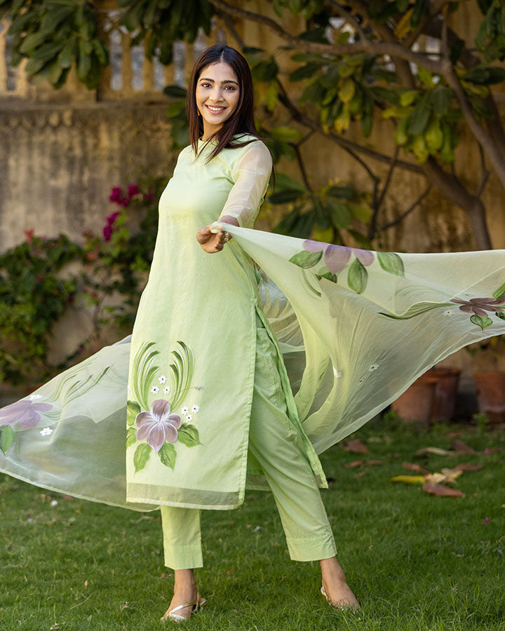 Mint-Green-Organza-Hand-Painted-3-Piece-Kurta-Set