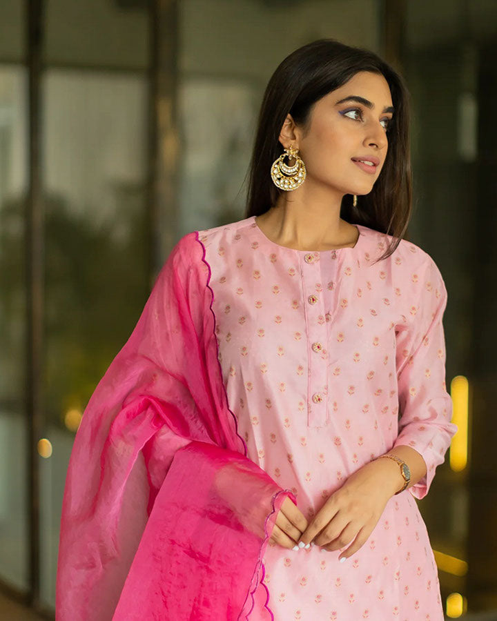 Pink-Chanderi-Printed-3-Piece-Kurta-Set